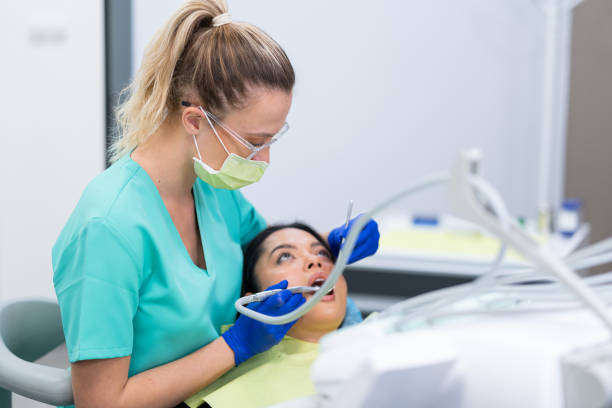 Best Weekend Emergency Dentist in Duquesne, MO